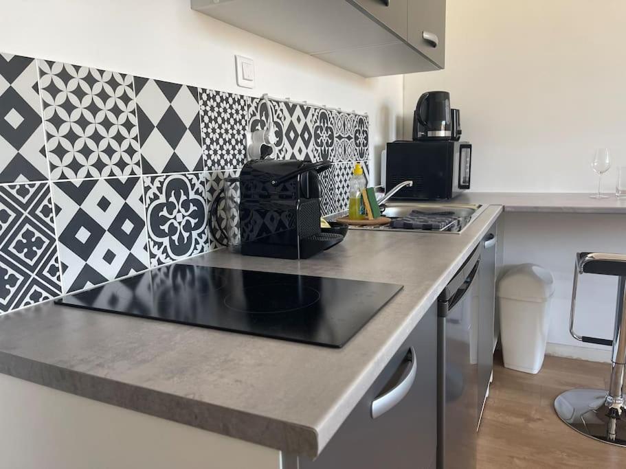 Studio Cosy Rue Alexander Taylor, Wifi, 2 Pers Pau Luaran gambar